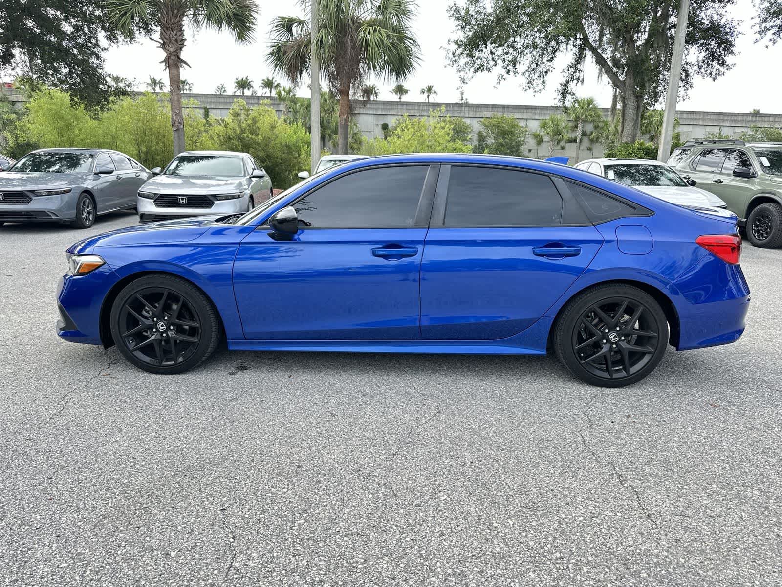 Thumbnail: 2024 Honda Civic - 3