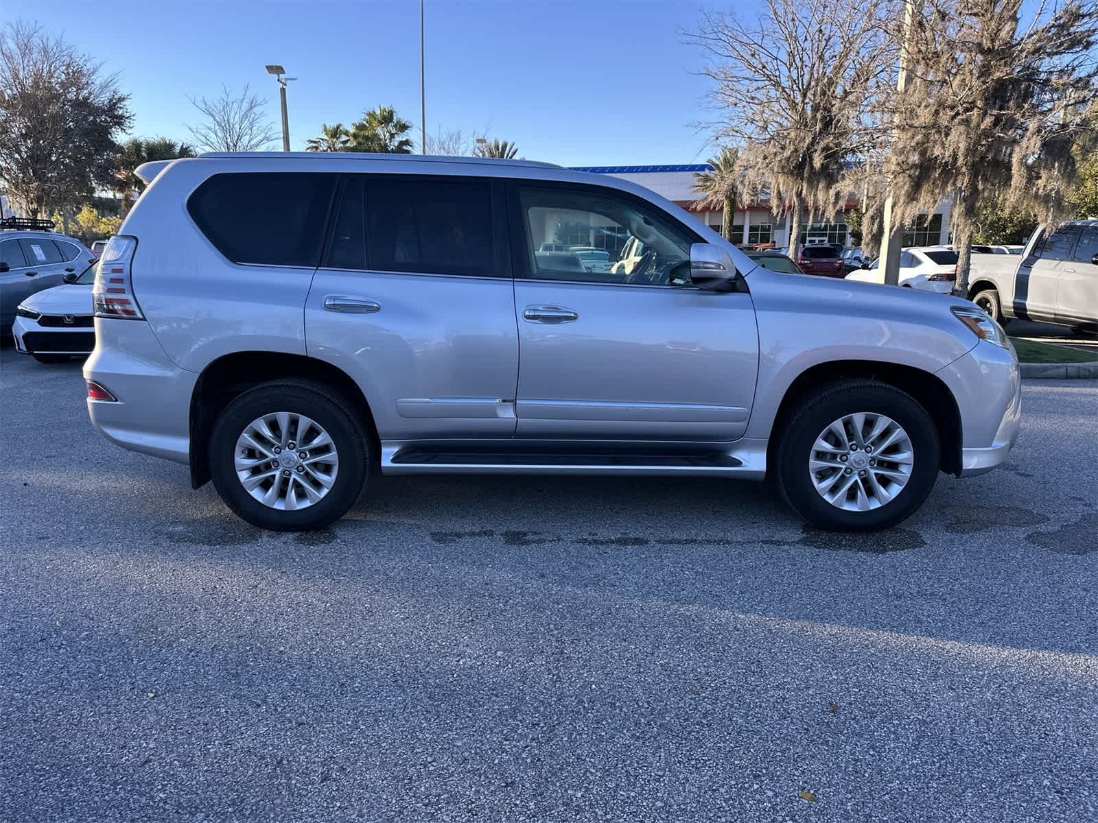 Thumbnail: 2015 Lexus GX - 7