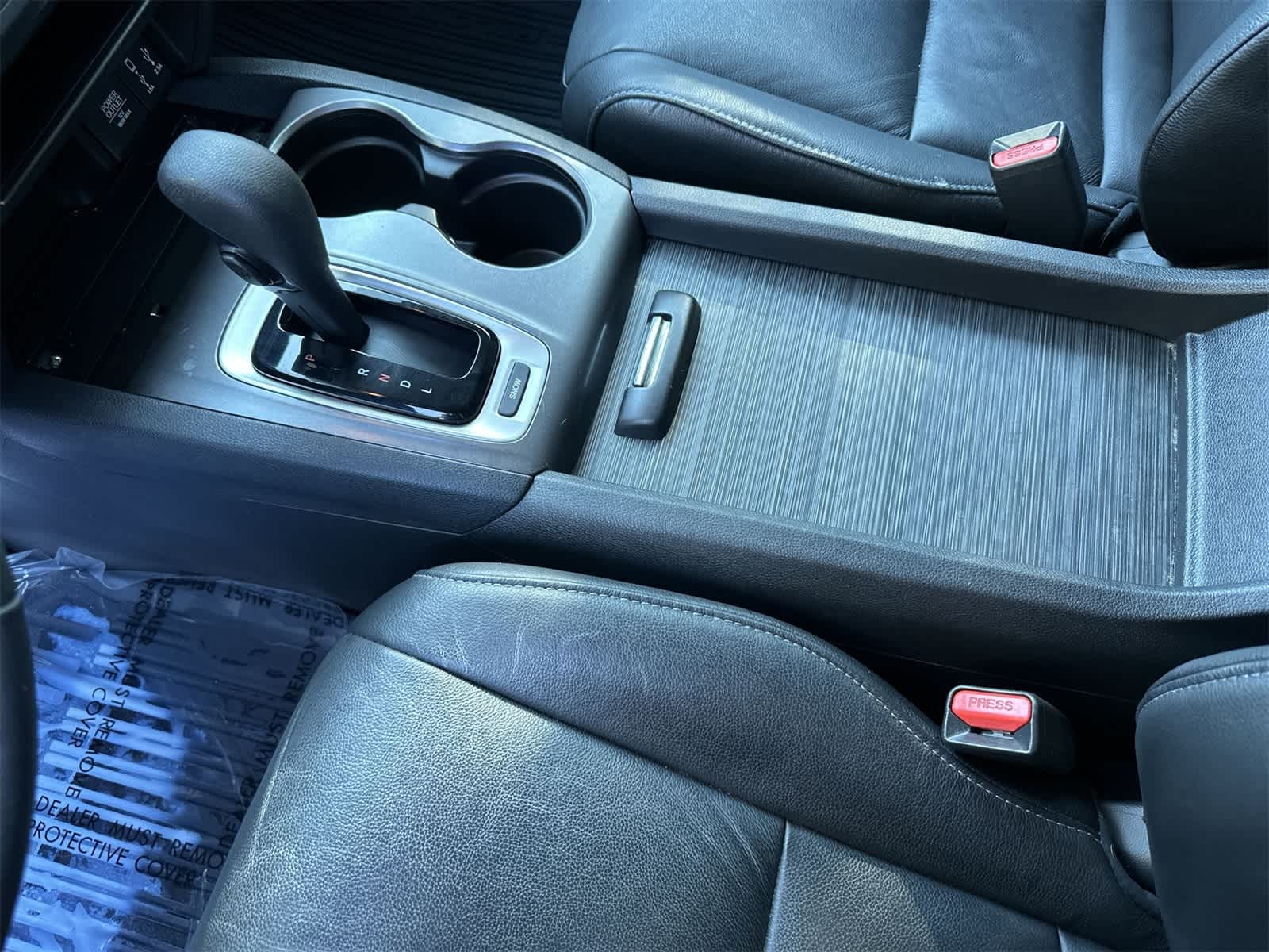 Thumbnail: 2017 Honda Pilot - 19