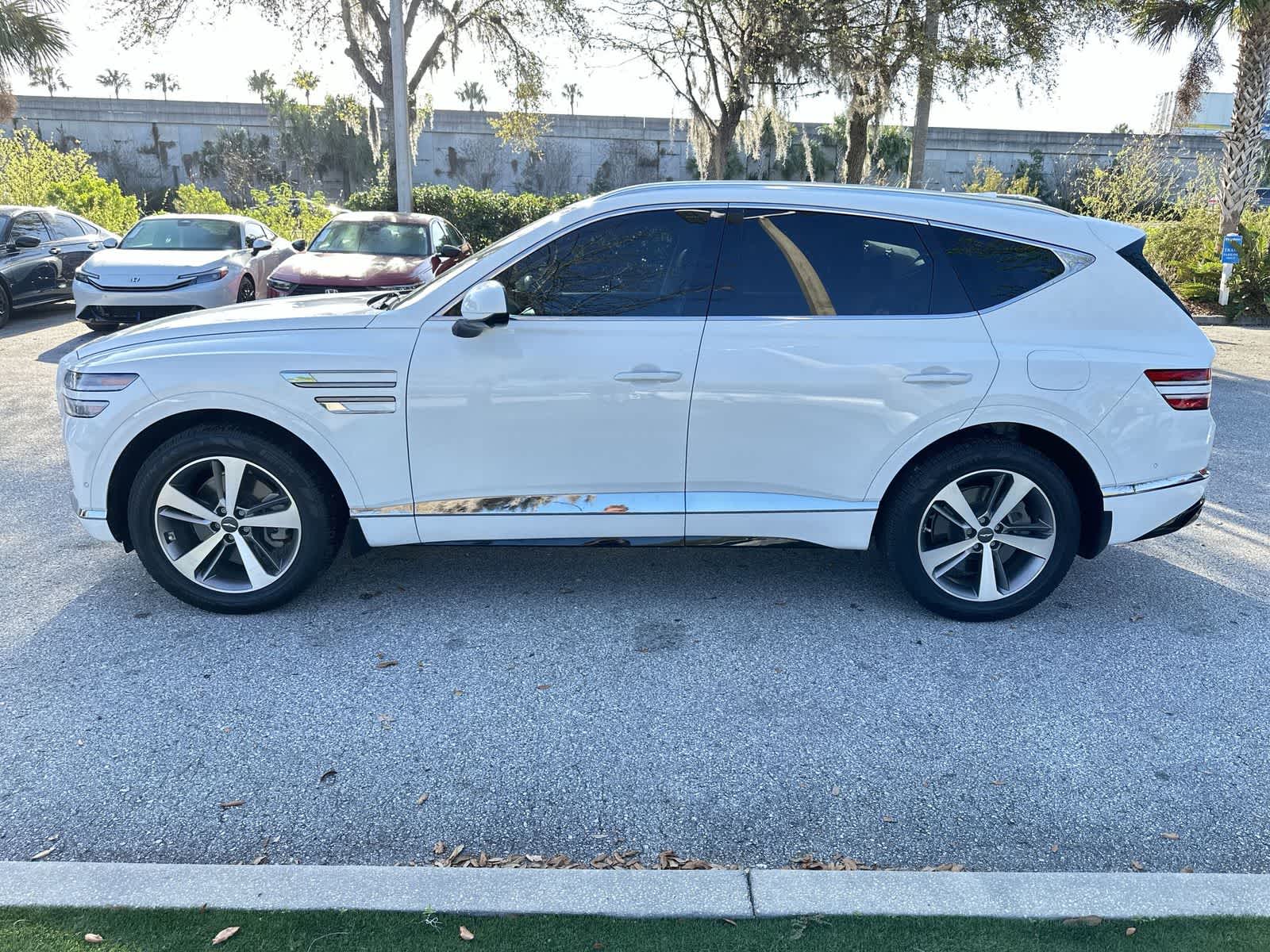 Thumbnail: 2021 Genesis GV80 - 3