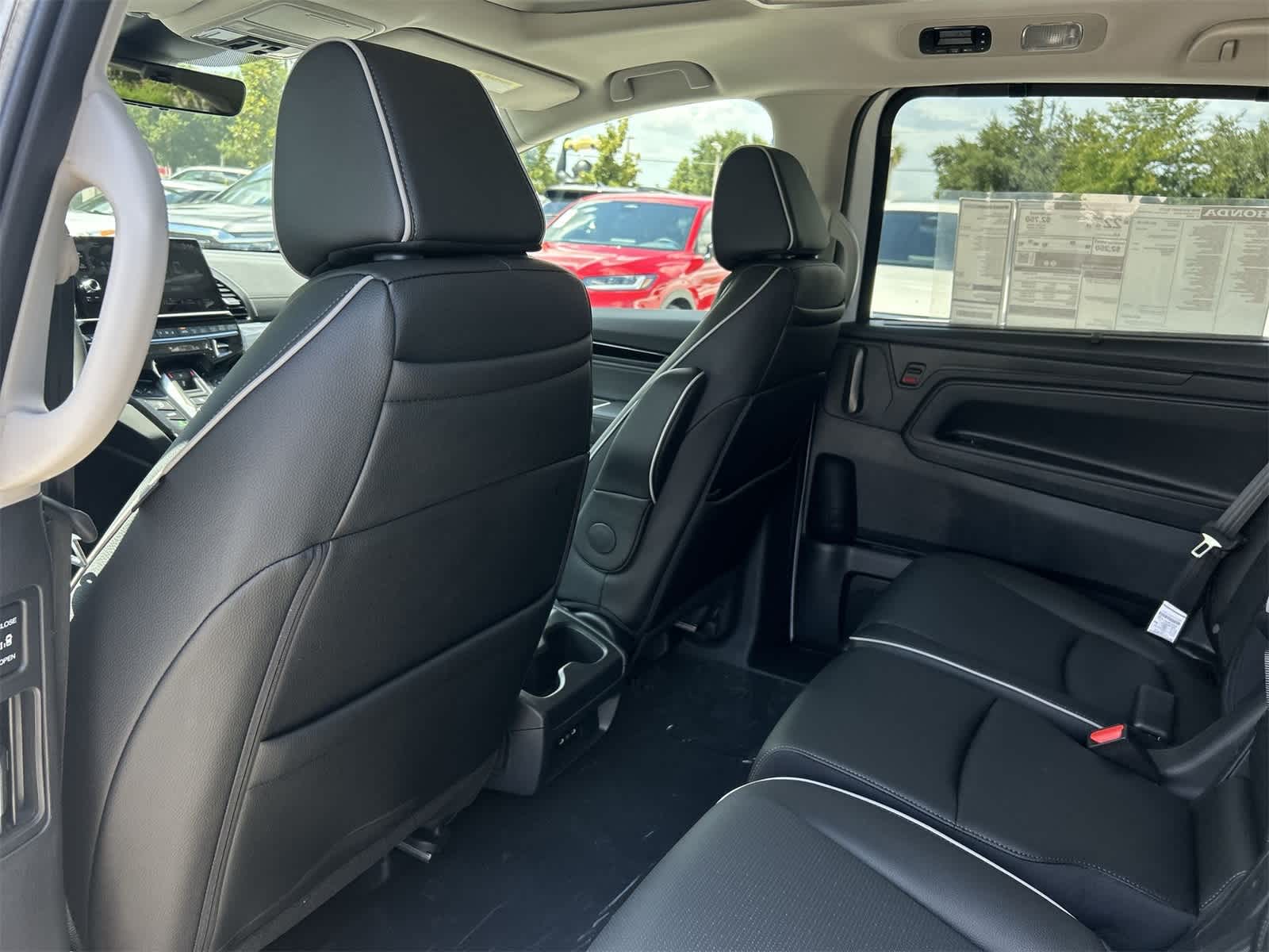 Thumbnail: 2026 Honda Odyssey - 14