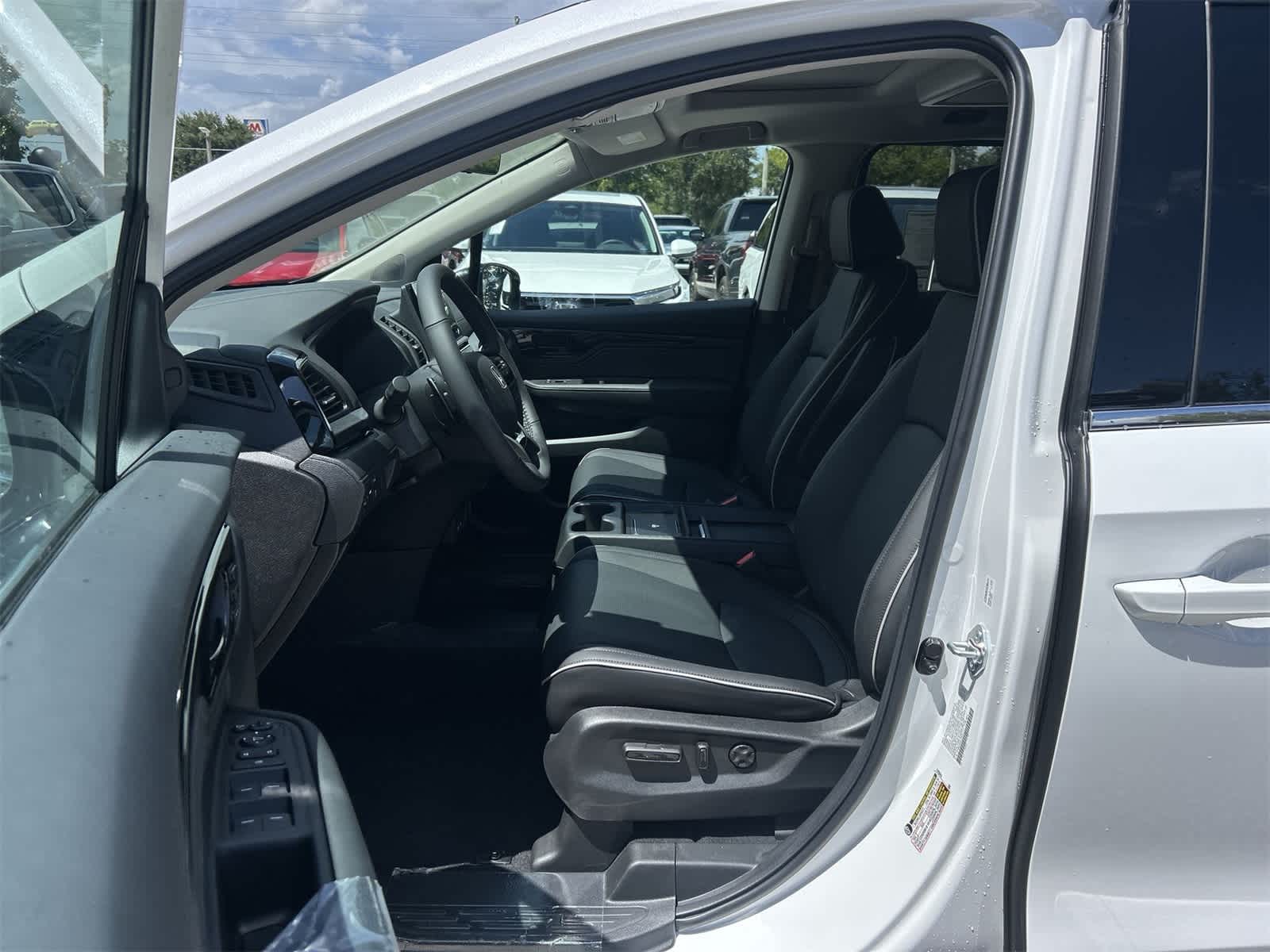 Thumbnail: 2026 Honda Odyssey - 2