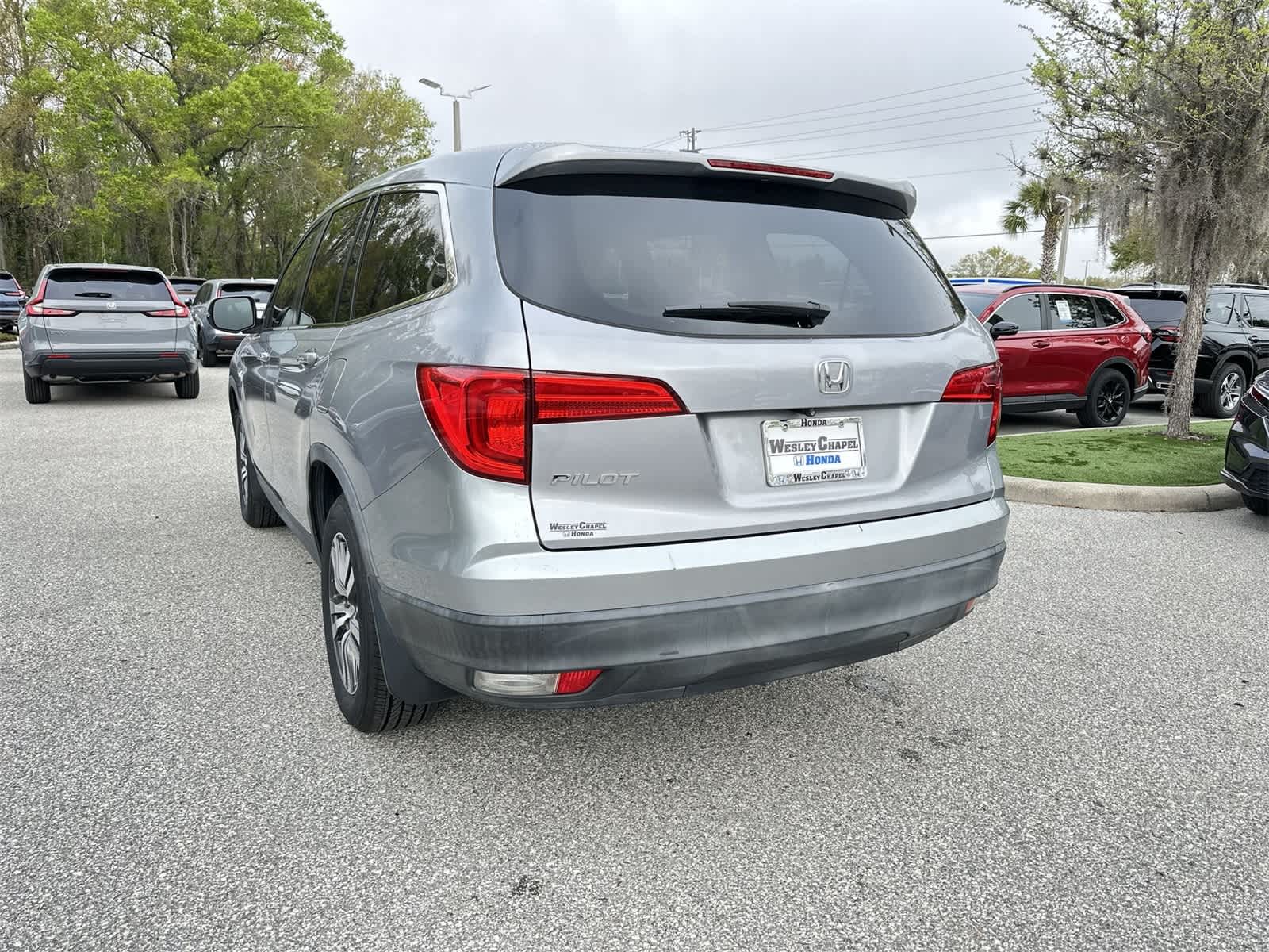 Thumbnail: 2018 Honda Pilot - 4