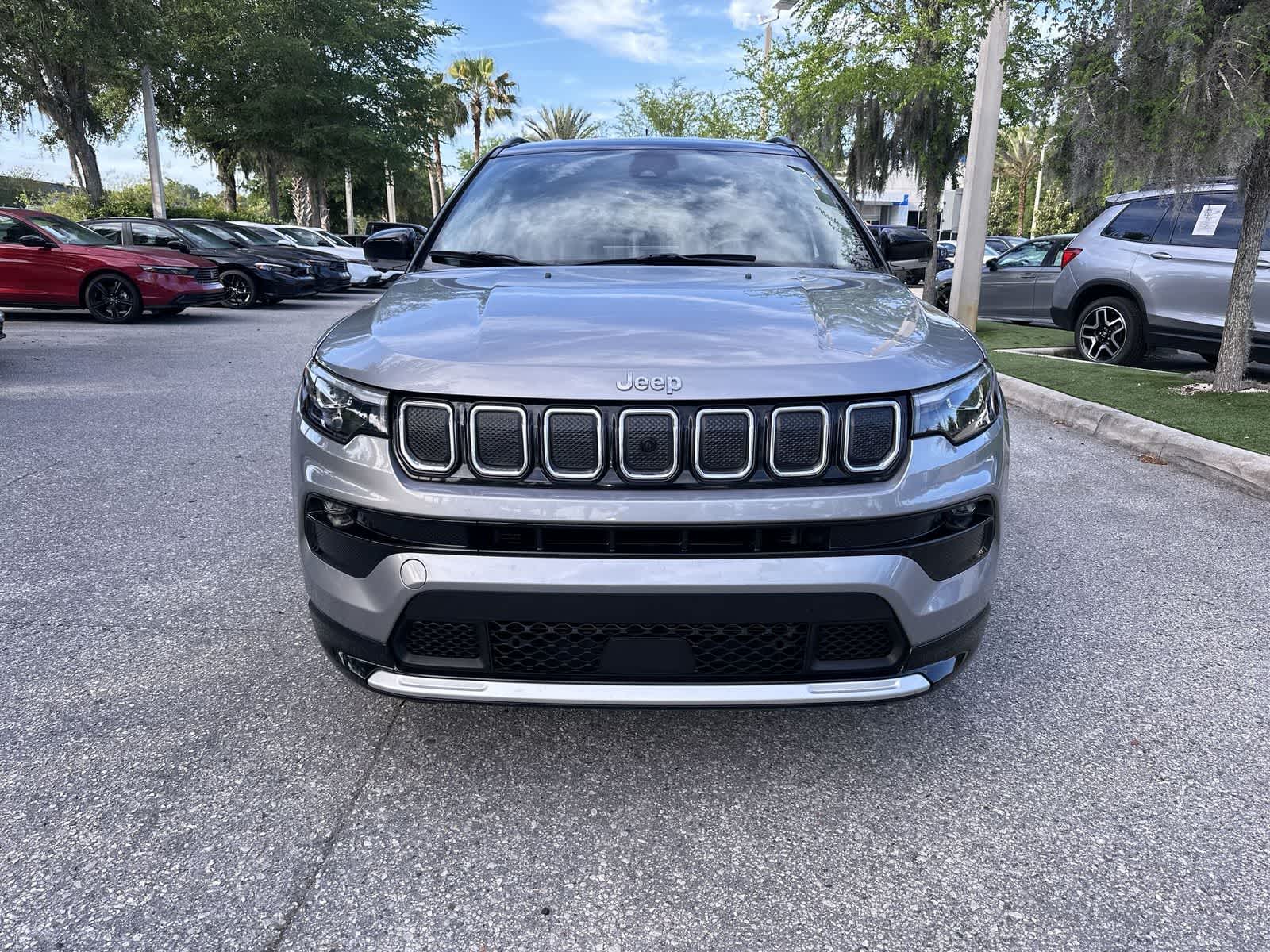 Thumbnail: 2022 Jeep Compass - 9