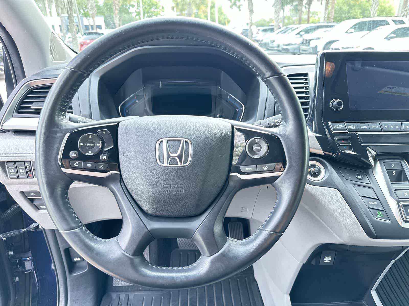 Thumbnail: 2019 Honda Odyssey - 18