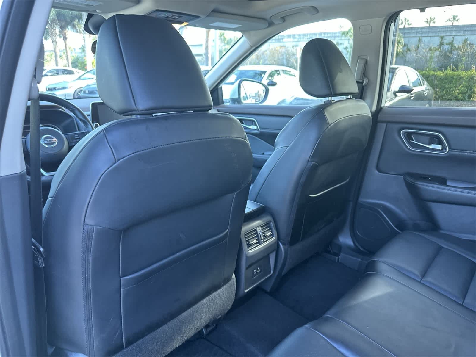 Thumbnail: 2021 Nissan Rogue - 14