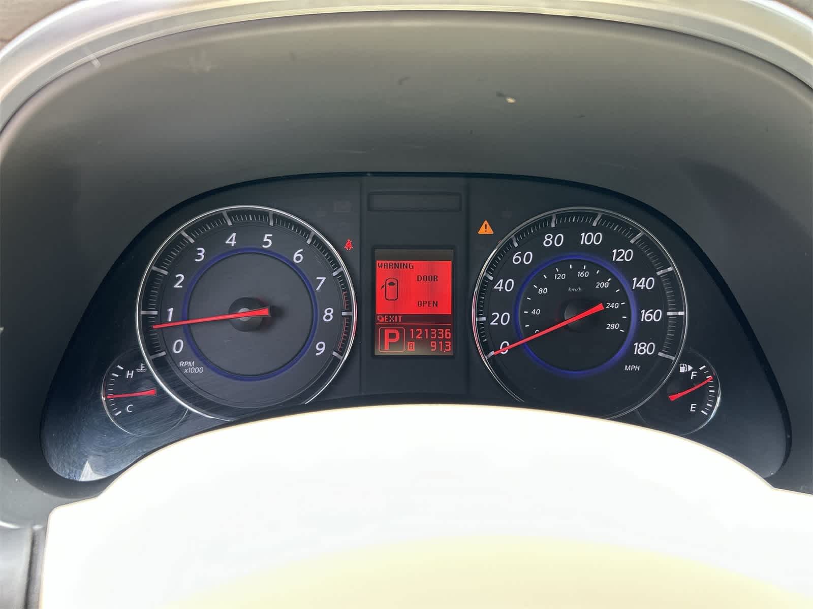 Thumbnail: 2010 INFINITI FX35 - 22