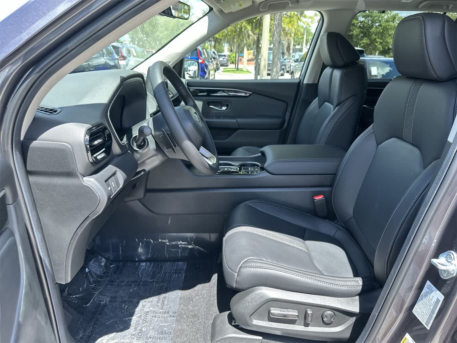 Thumbnail: 2025 Honda Pilot - 13