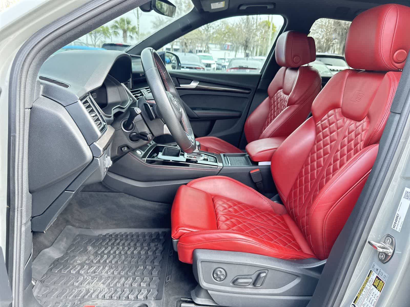 Thumbnail: 2021 Audi SQ5 - 13