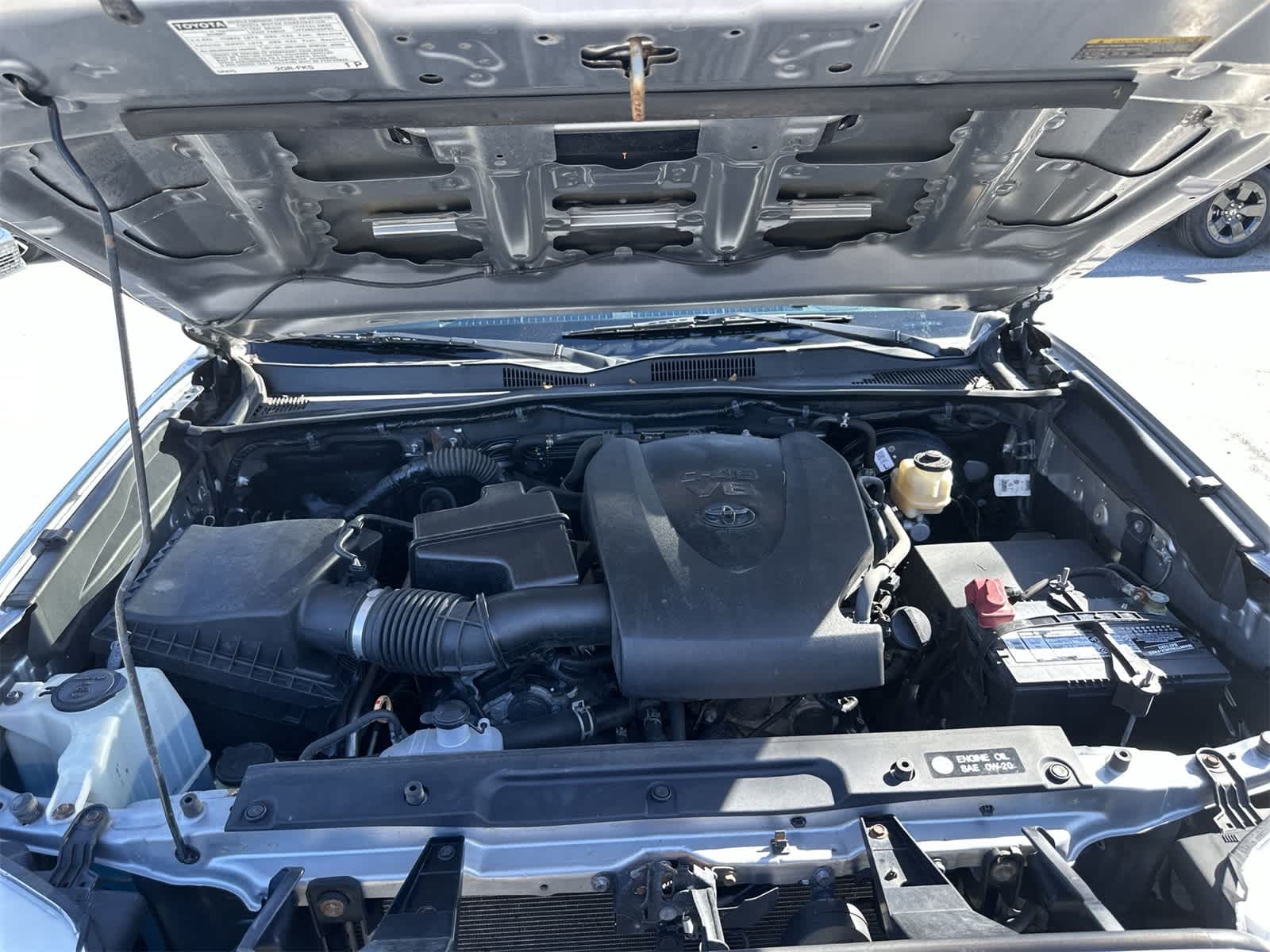 Thumbnail: 2018 Toyota Tacoma - 13