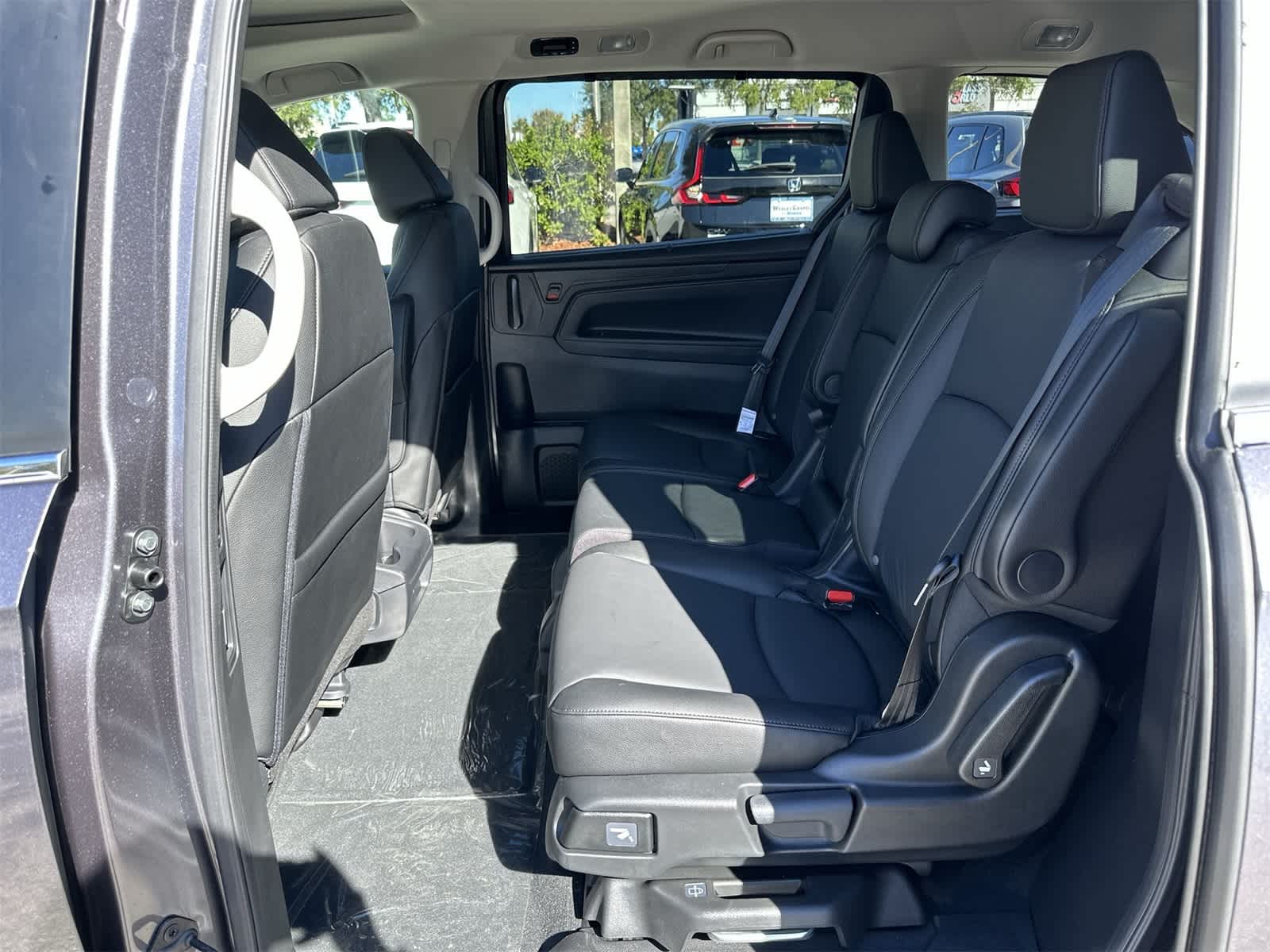 Thumbnail: 2026 Honda Odyssey - 15