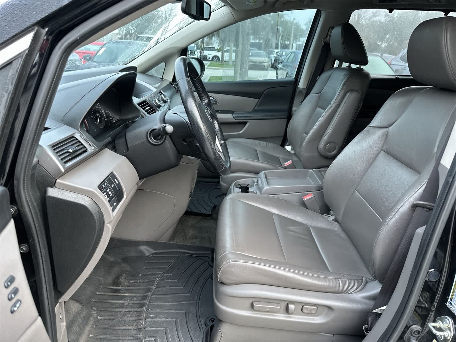 Thumbnail: 2015 Honda Odyssey - 13