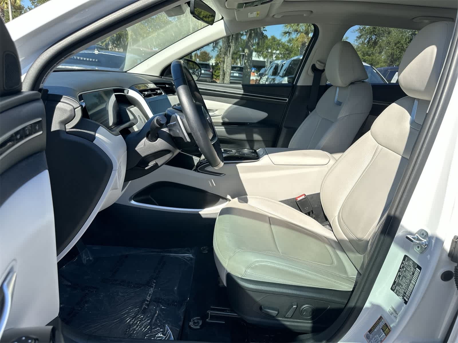 Thumbnail: 2023 Hyundai Tucson - 13