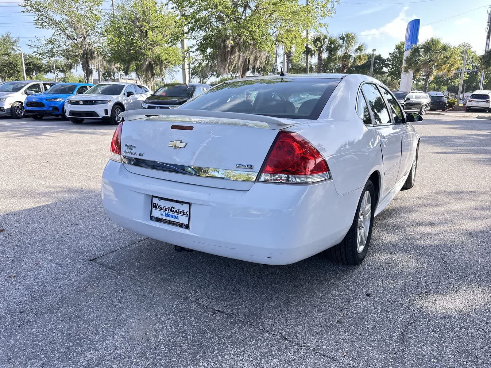 Thumbnail: 2011 Chevrolet Impala - 6