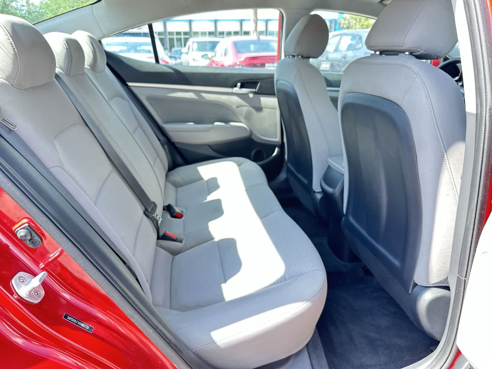 Thumbnail: 2019 Hyundai Elantra - 14