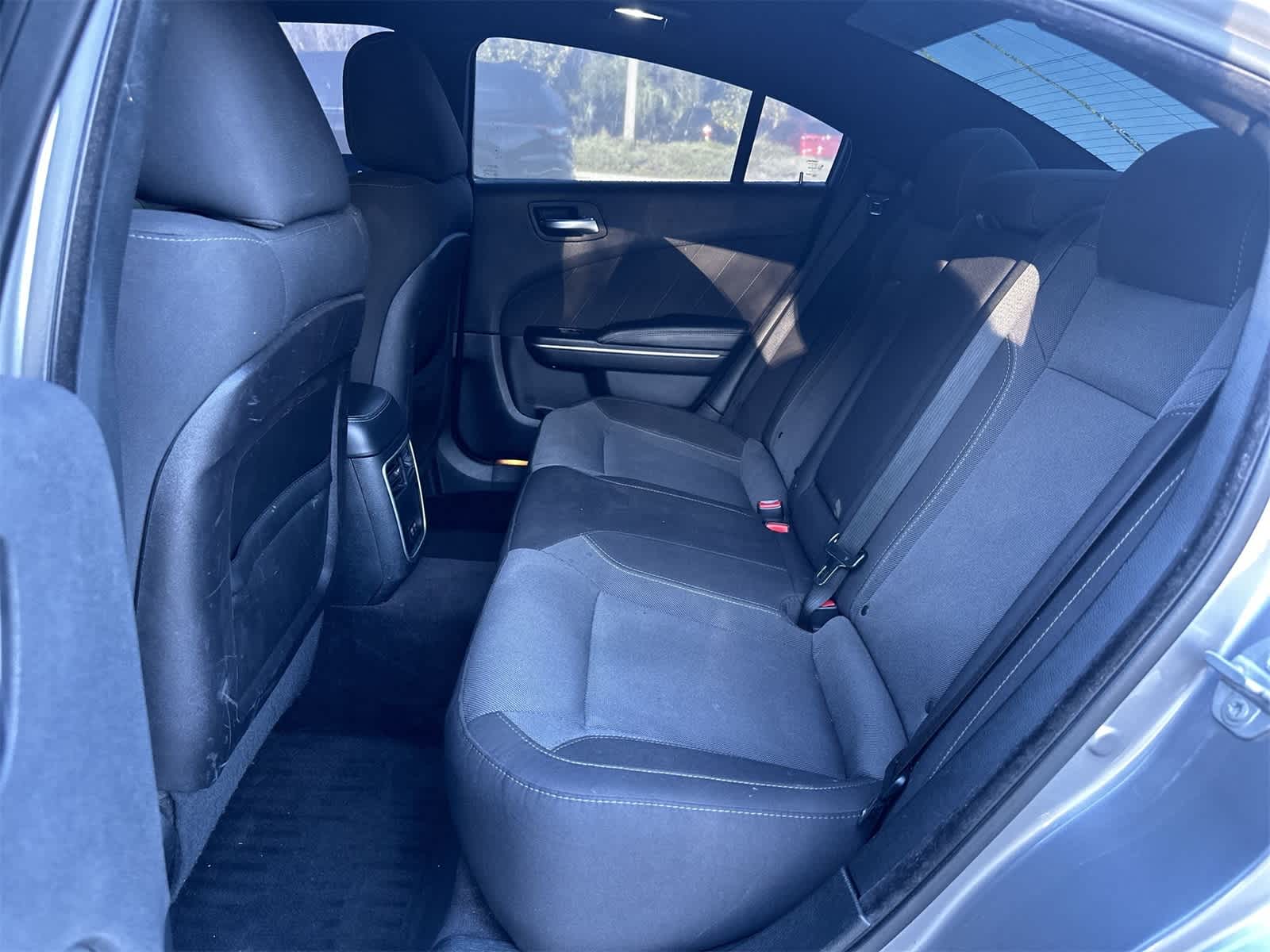 Thumbnail: 2018 Dodge Charger - 14