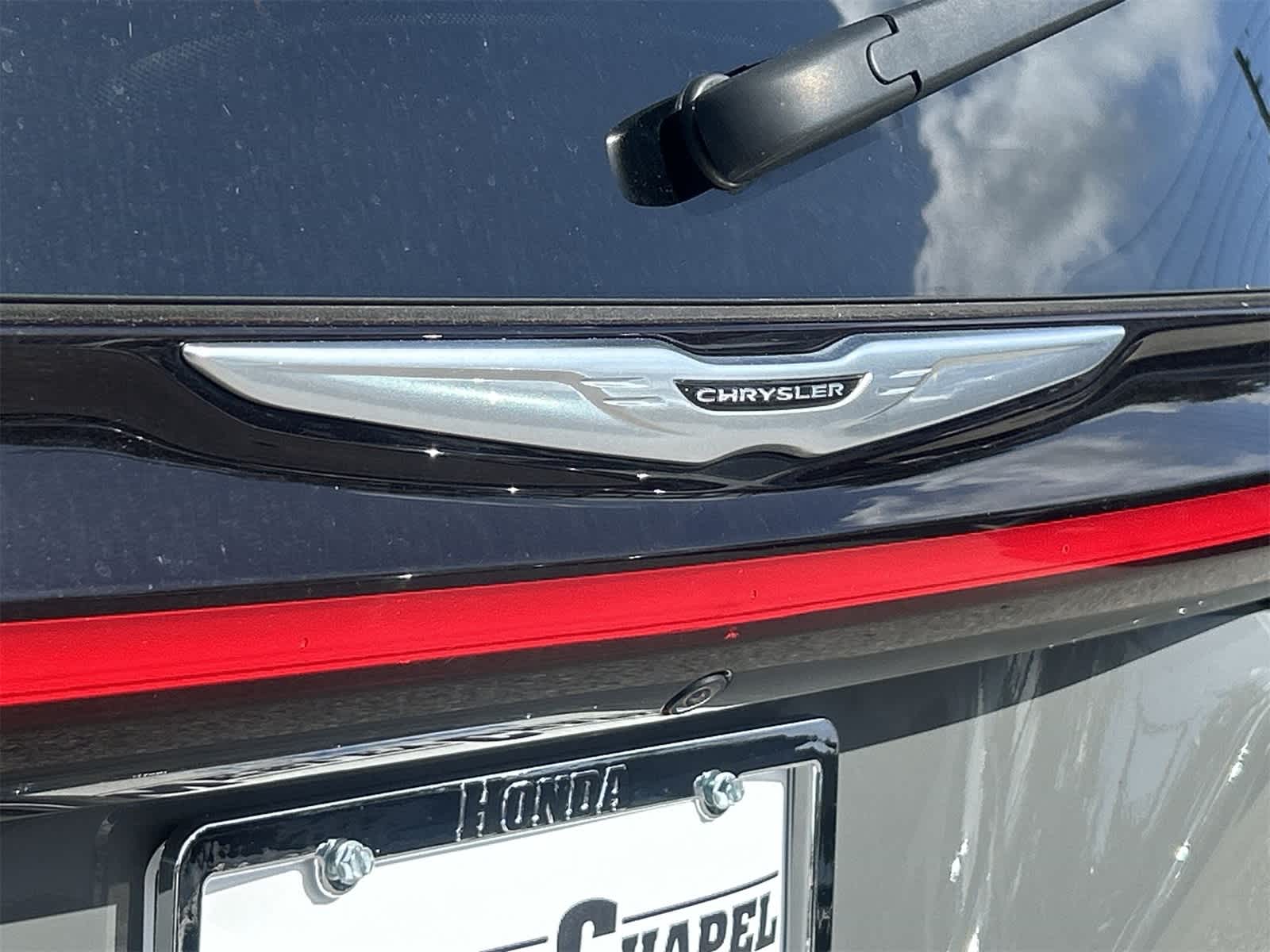 2023 Chrysler Pacifica Hybrid Touring L 9