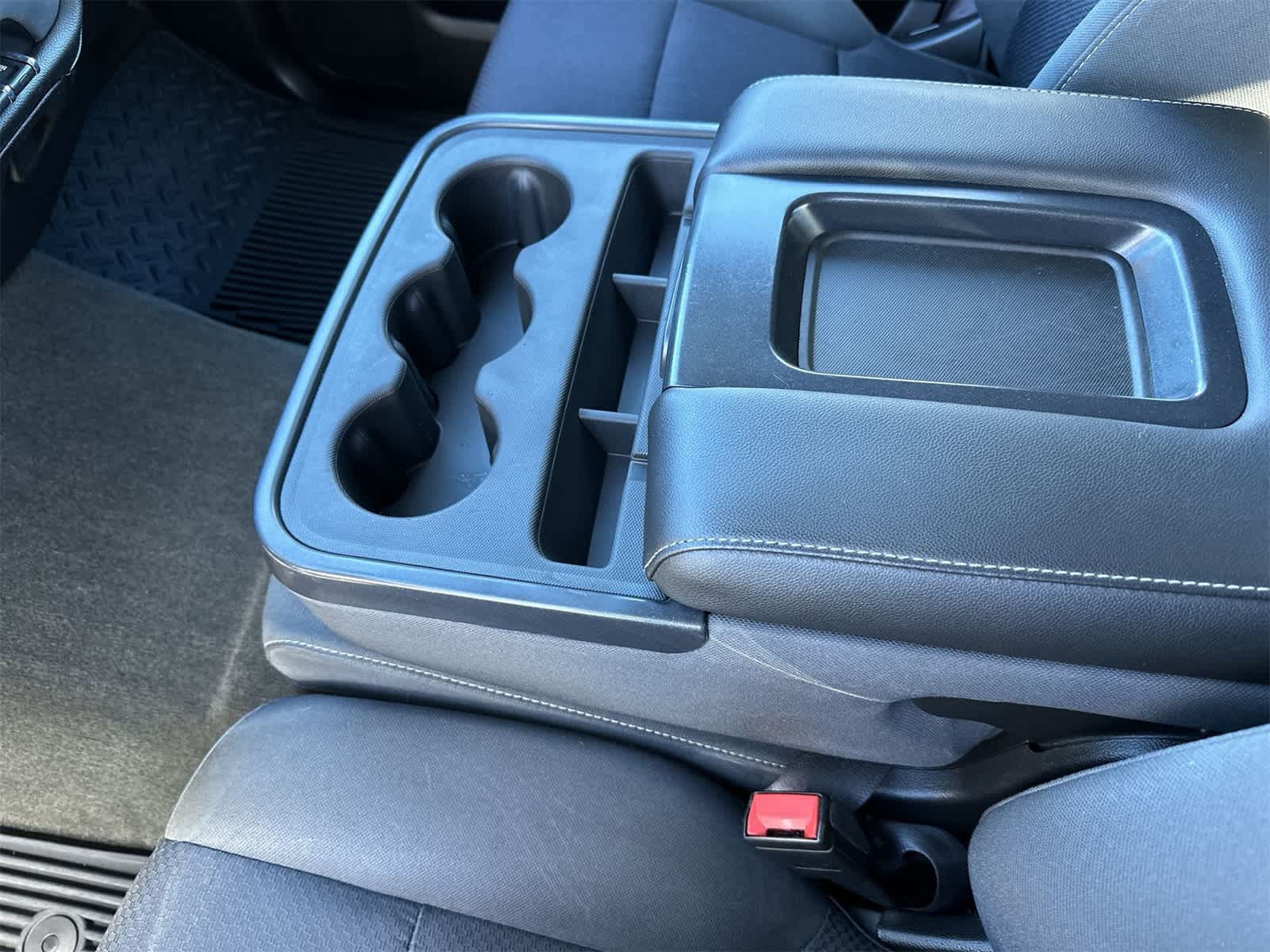 Thumbnail: 2015 GMC Sierra 2500 - 19