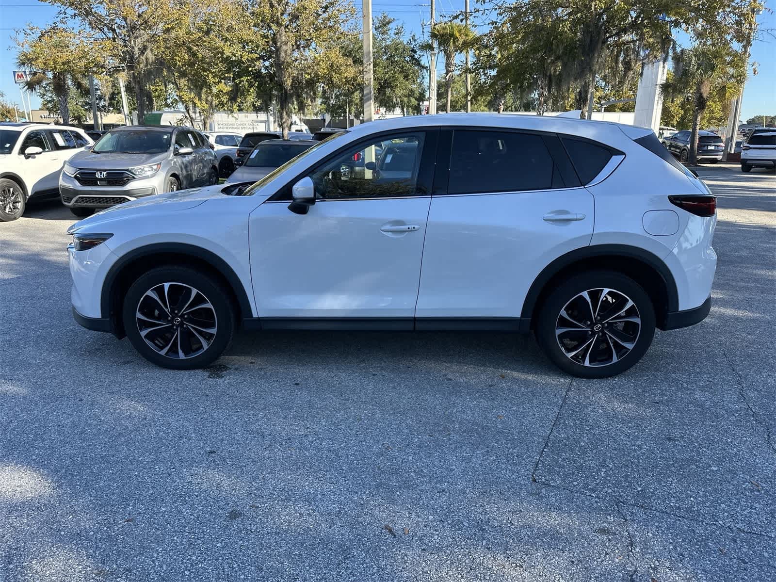 Thumbnail: 2023 Mazda CX-5 - 3