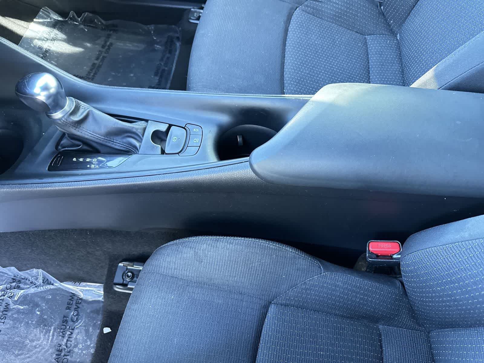 Thumbnail: 2019 Toyota C-HR - 19