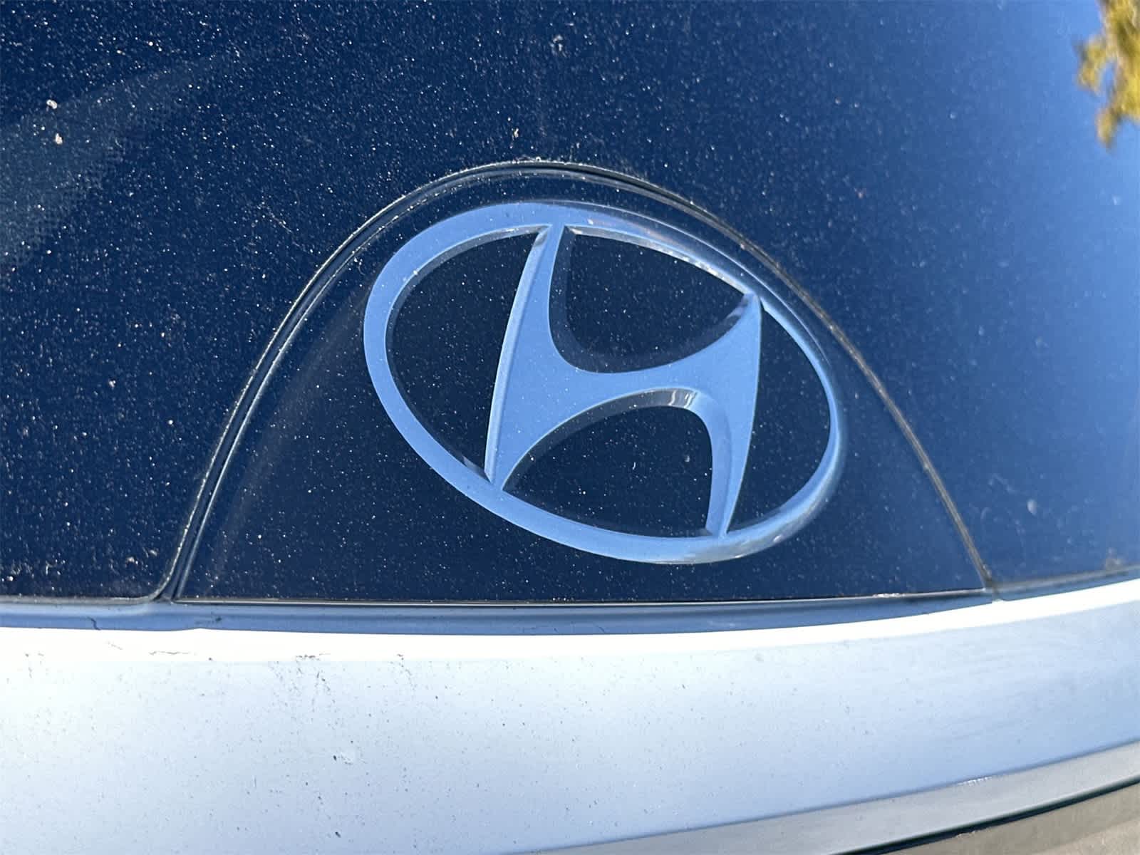 Thumbnail: 2023 Hyundai Tucson - 10