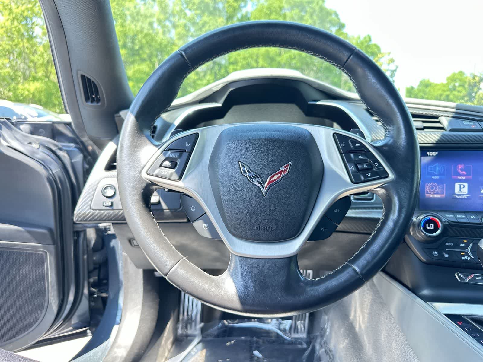Thumbnail: 2014 Chevrolet Corvette - 15