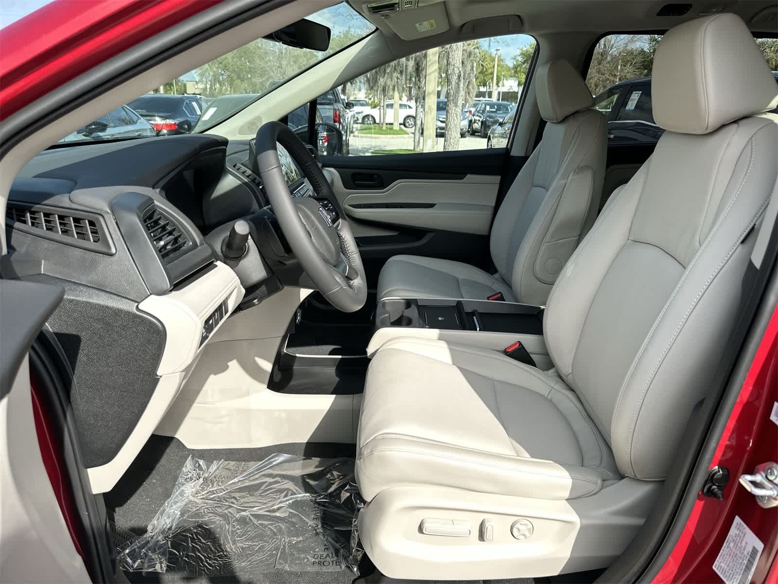 Thumbnail: 2026 Honda Odyssey - 13