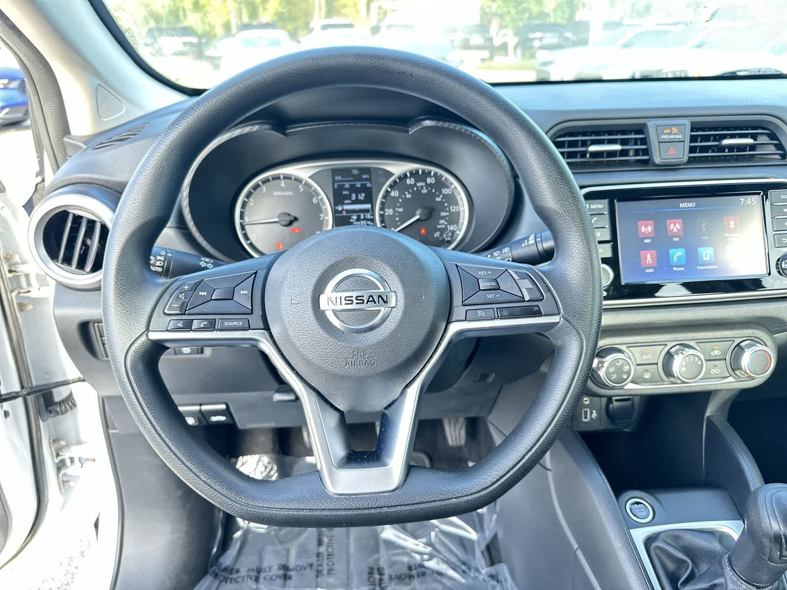 Thumbnail: 2020 Nissan Versa - 18