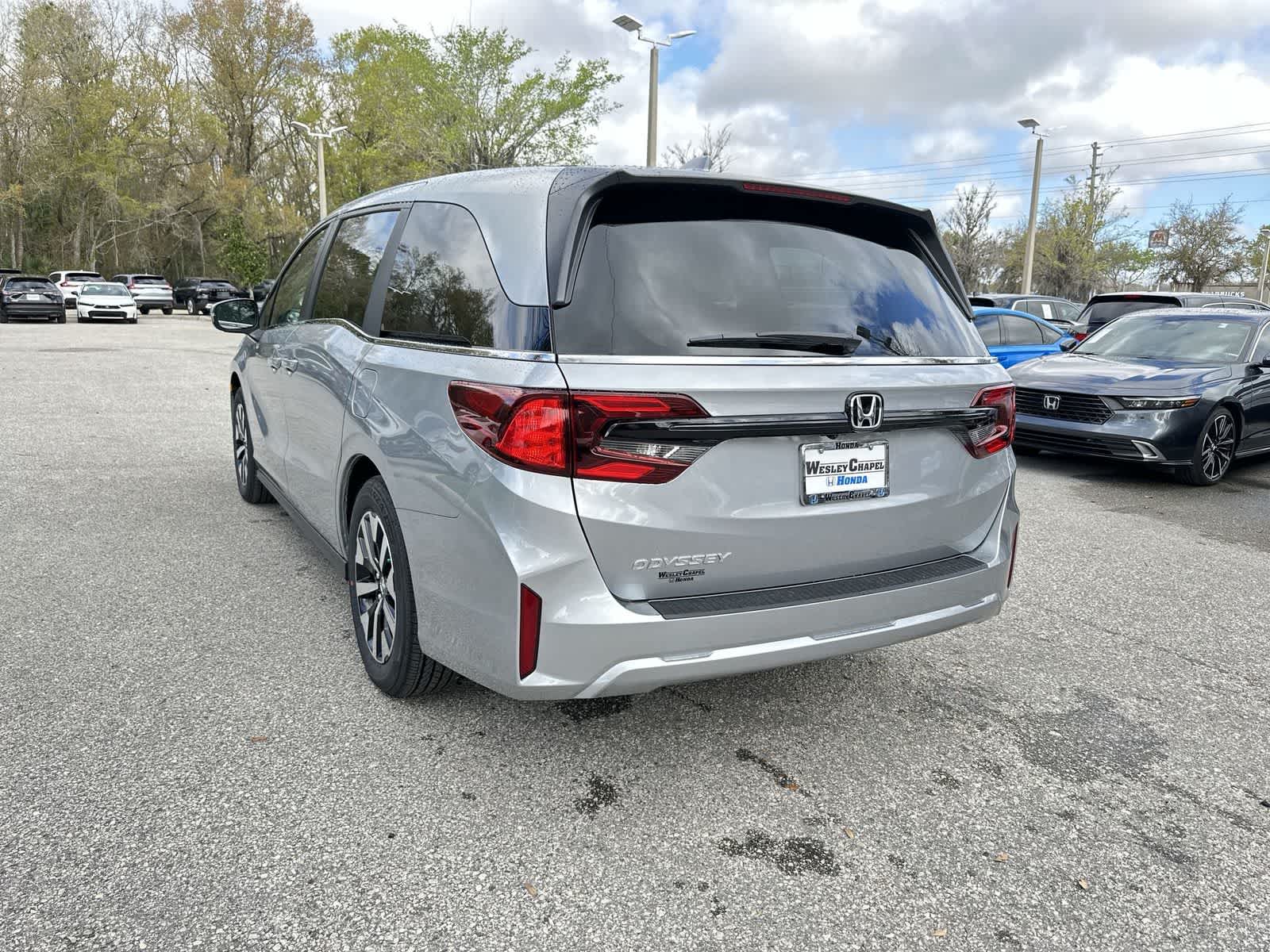 Thumbnail: 2026 Honda Odyssey - 4