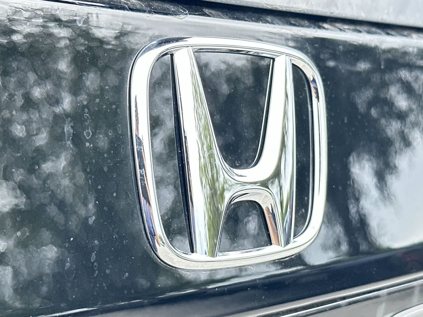 Thumbnail: 2026 Honda Pilot - 10