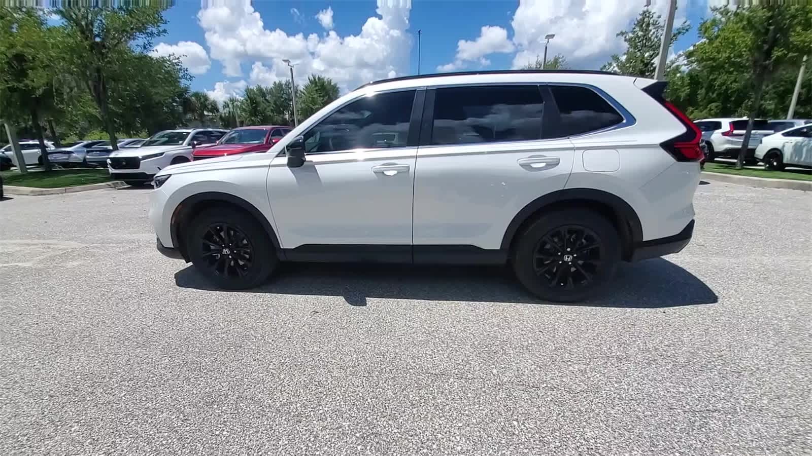 Thumbnail: 2023 Honda CR-V - 5