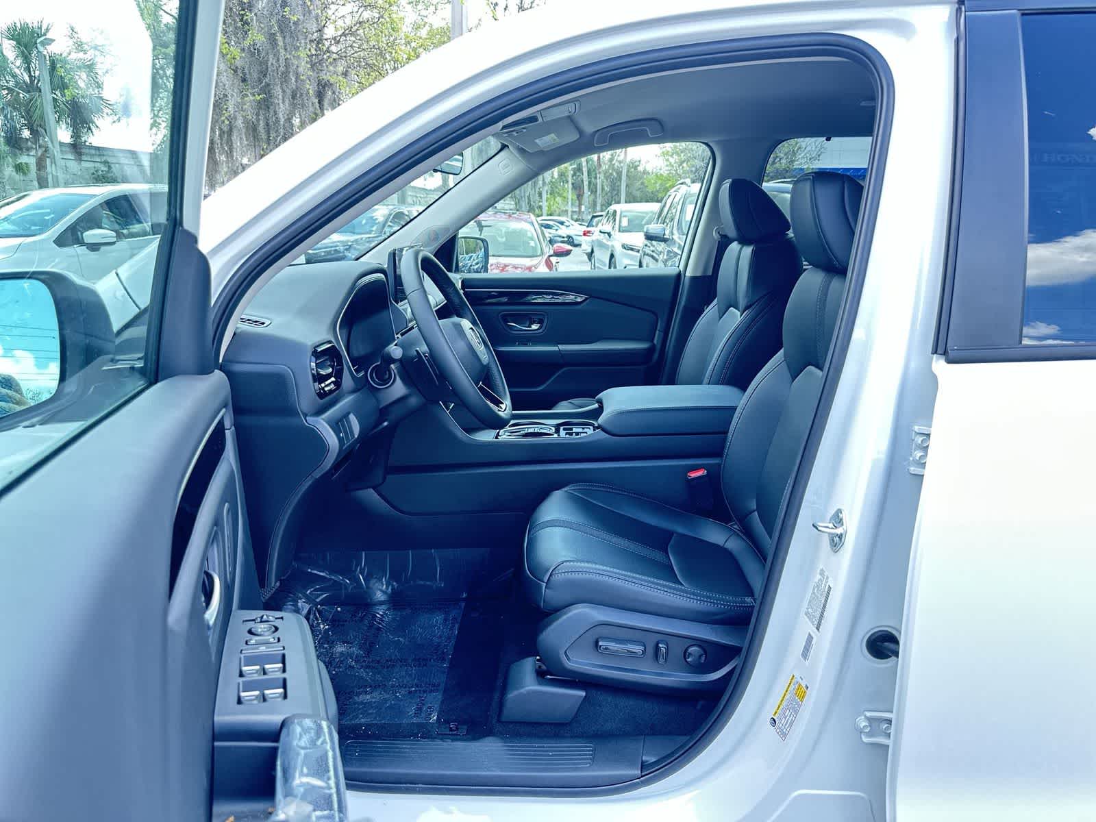 Thumbnail: 2026 Honda Pilot - 2