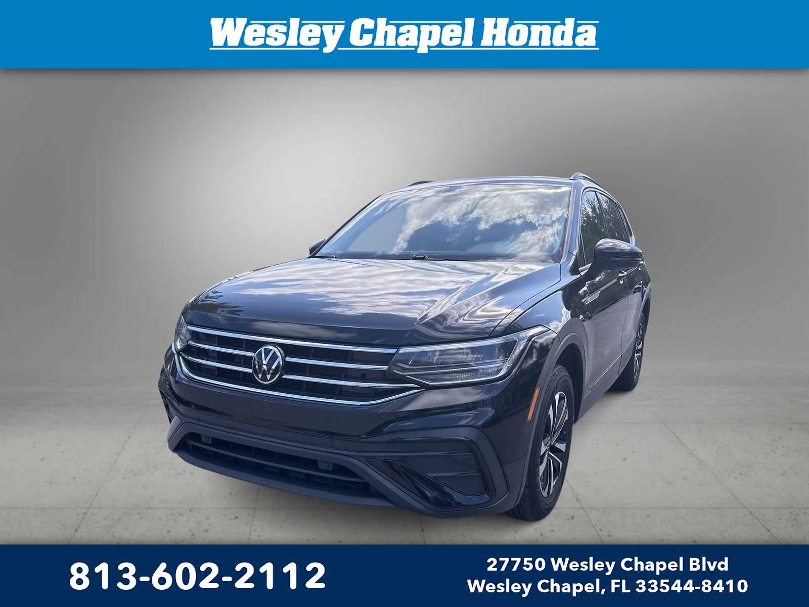 Thumbnail: 2023 Volkswagen Tiguan - 1