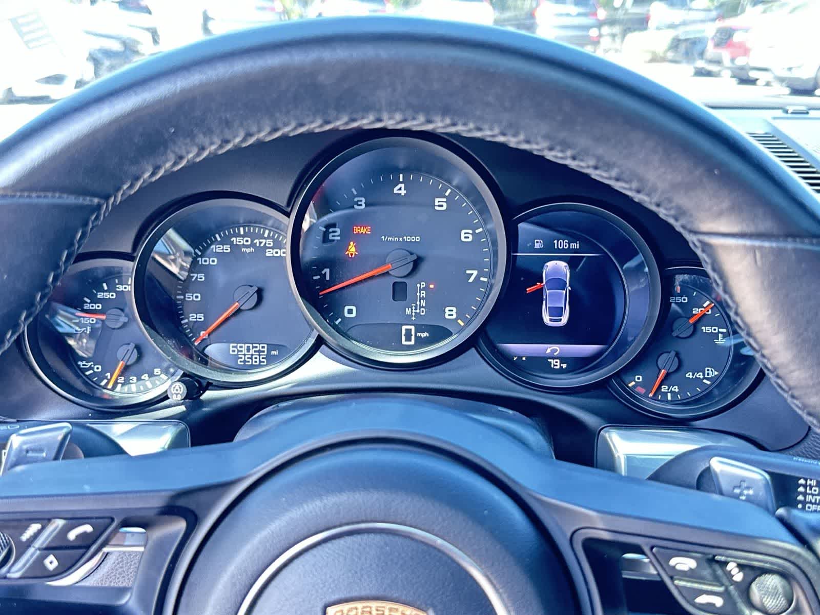 Thumbnail: 2017 Porsche 911 - 22