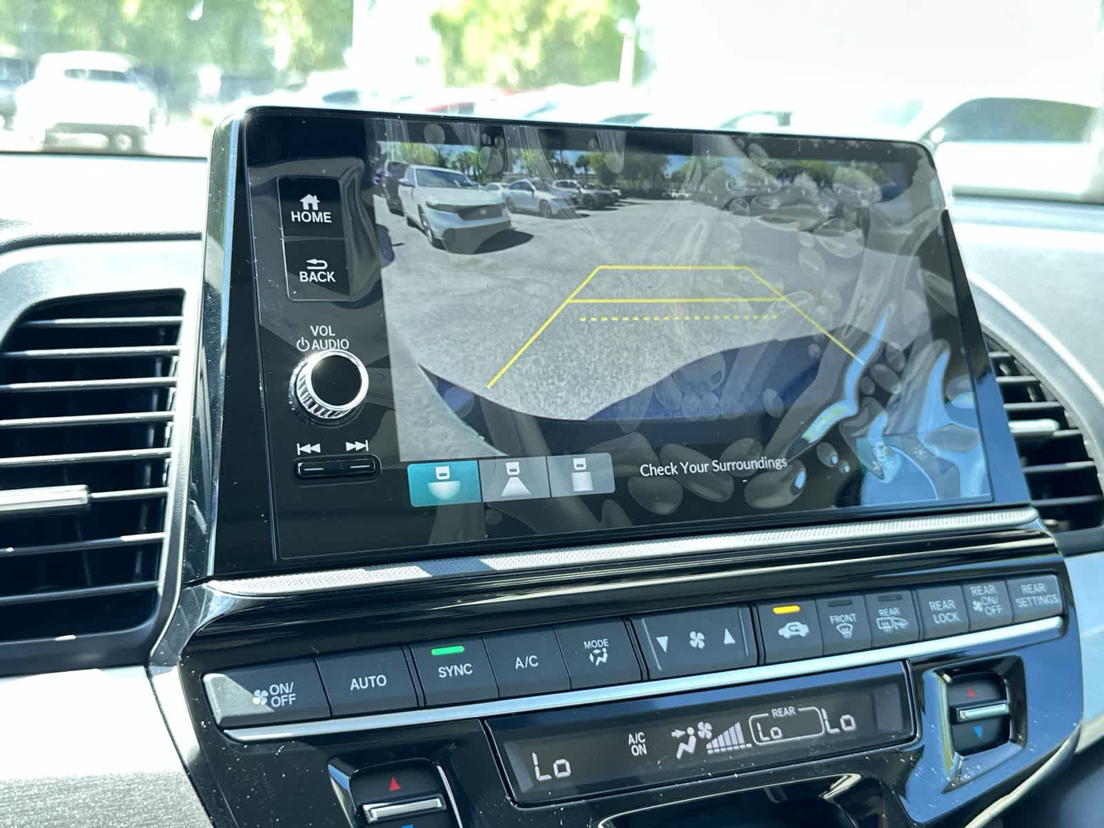 Thumbnail: 2026 Honda Odyssey - 19