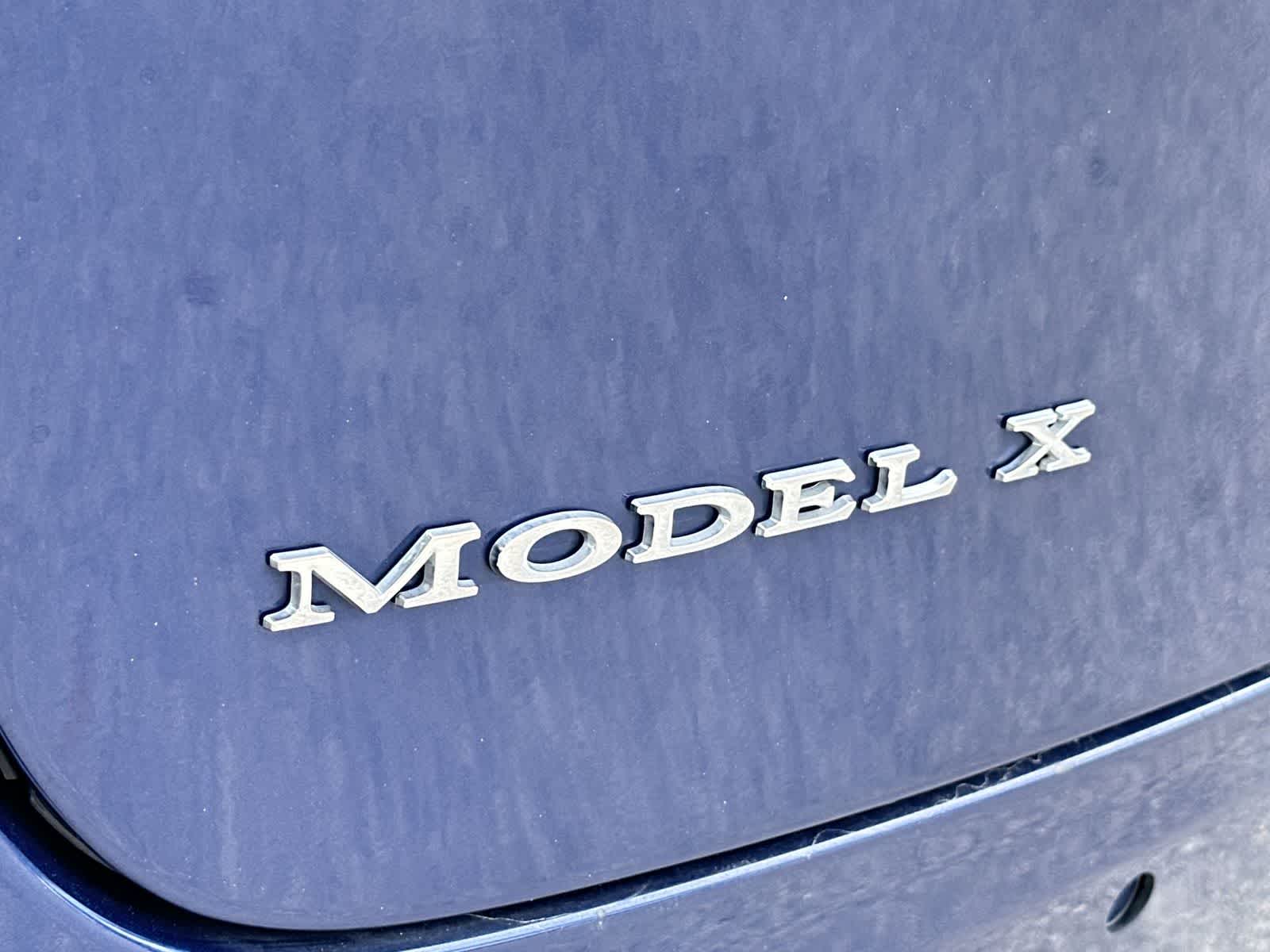 Thumbnail: 2018 Tesla Model X - 11