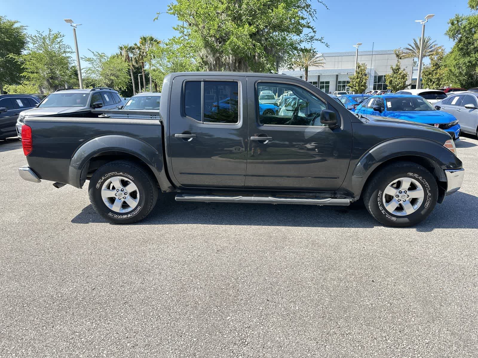 Thumbnail: 2011 Nissan Frontier - 7