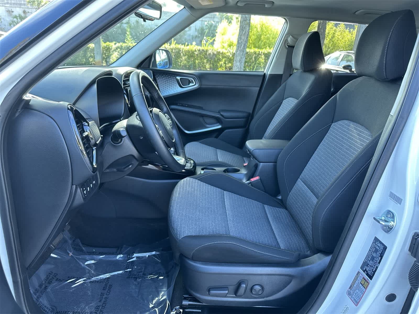 Thumbnail: 2025 Kia Soul - 13