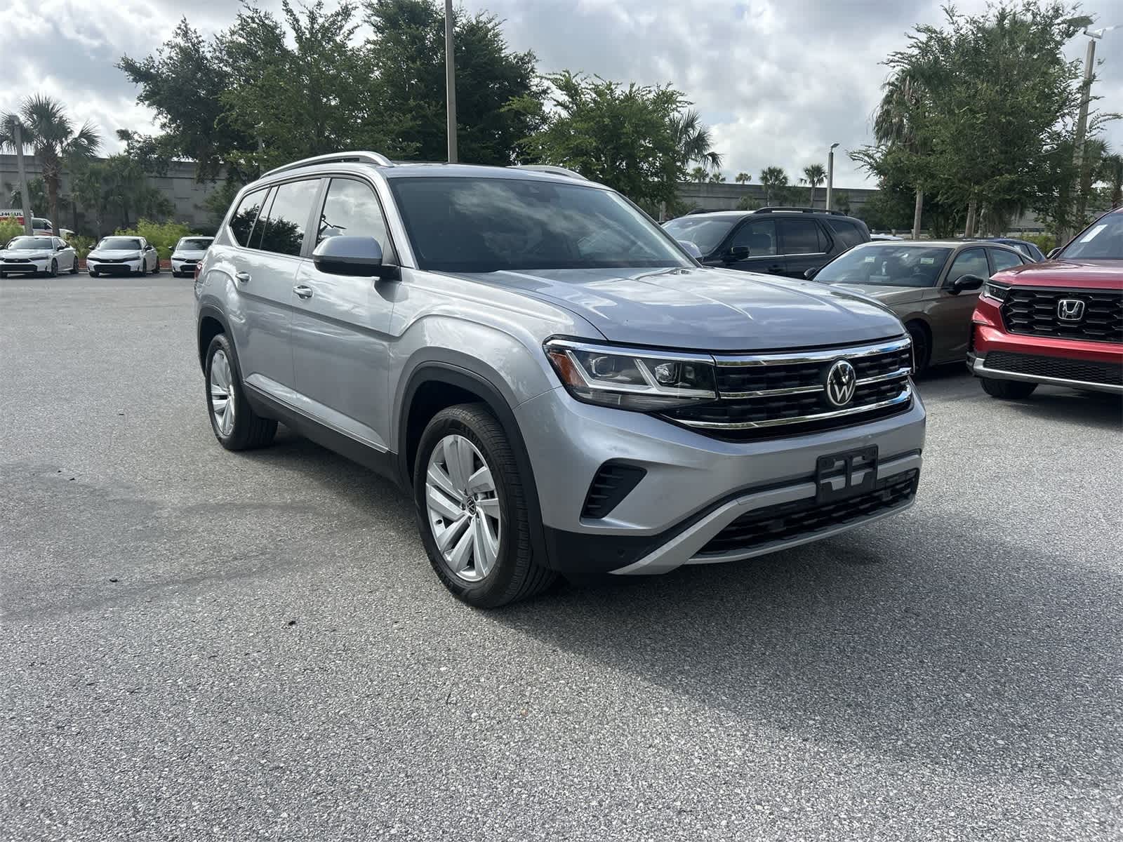 2021 Volkswagen Atlas SEL 8