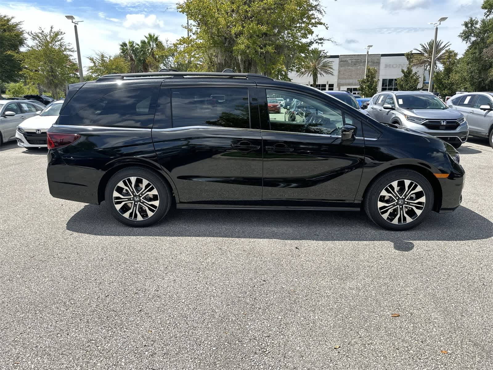Thumbnail: 2026 Honda Odyssey - 7