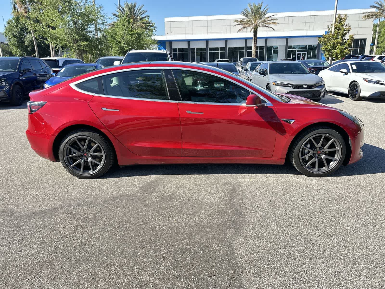 Thumbnail: 2018 Tesla Model 3 - 7