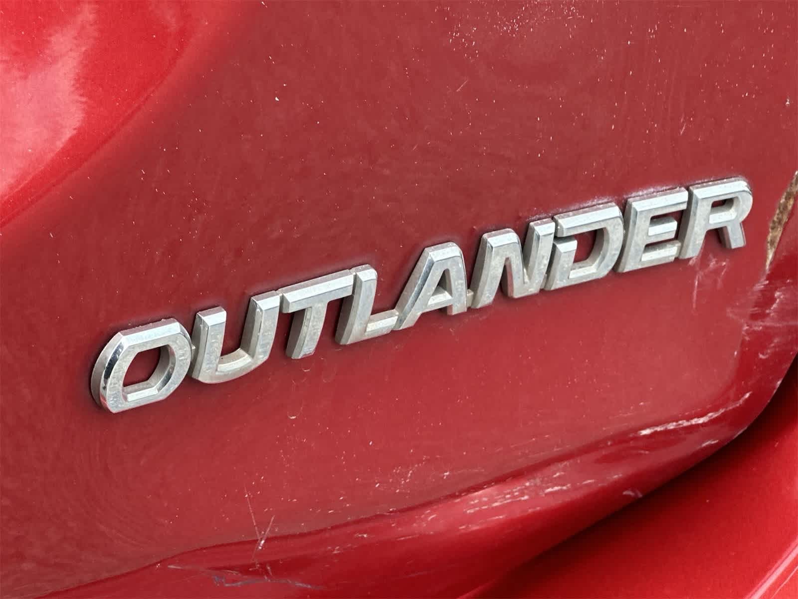 Thumbnail: 2018 Mitsubishi Outlander - 11