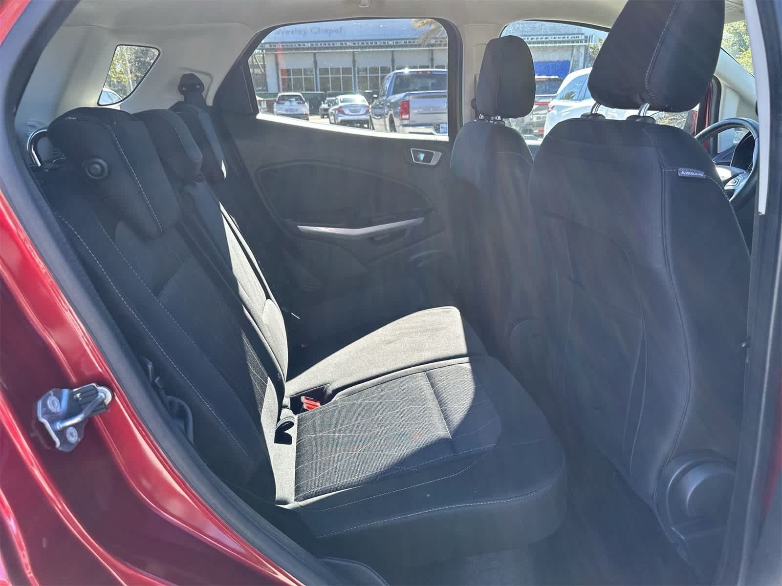 Thumbnail: 2018 Ford EcoSport - 16