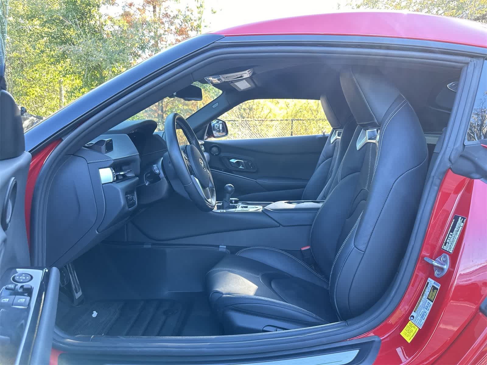 Thumbnail: 2025 Toyota GR Supra - 2