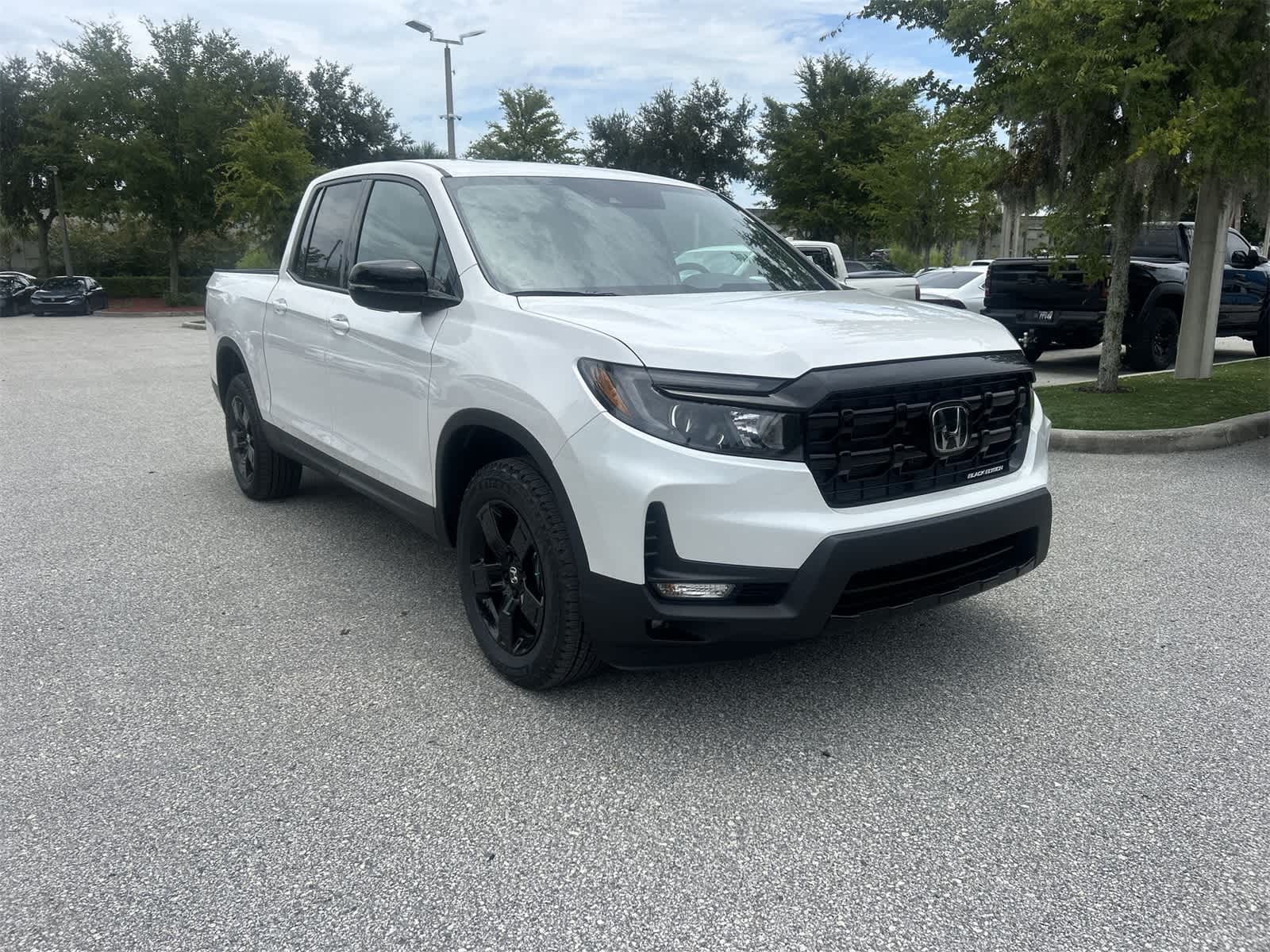 Thumbnail: 2025 Honda Ridgeline - 8