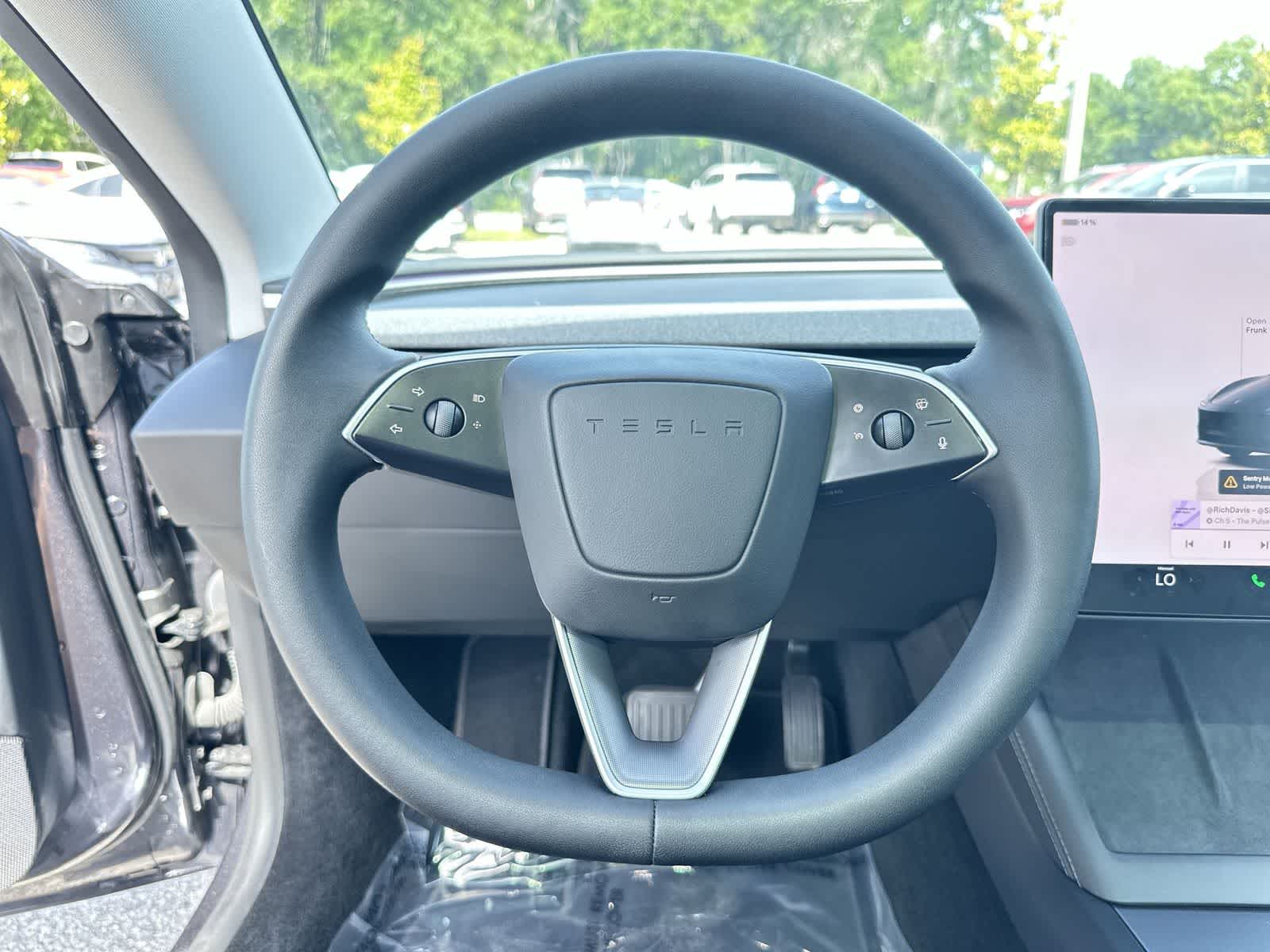 Thumbnail: 2025 Tesla Model 3 - 17