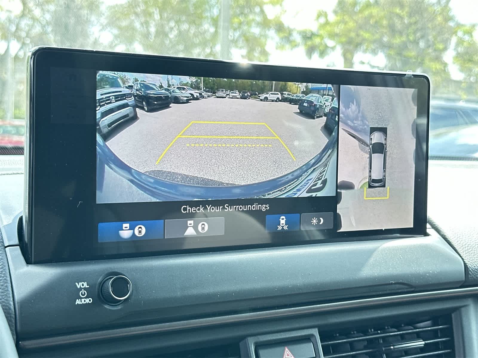 Thumbnail: 2026 Honda Pilot - 20