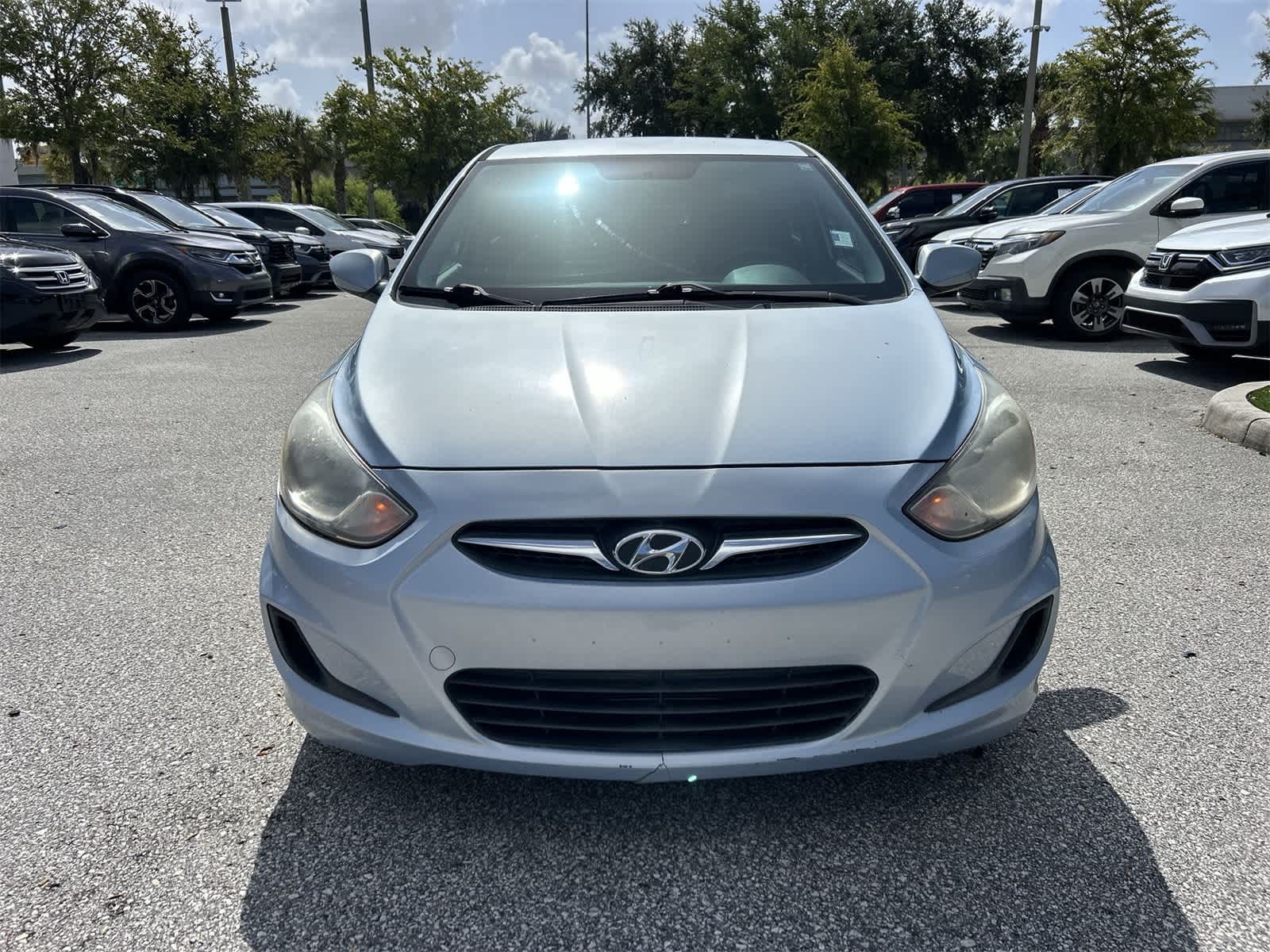 Thumbnail: 2013 Hyundai Accent - 9