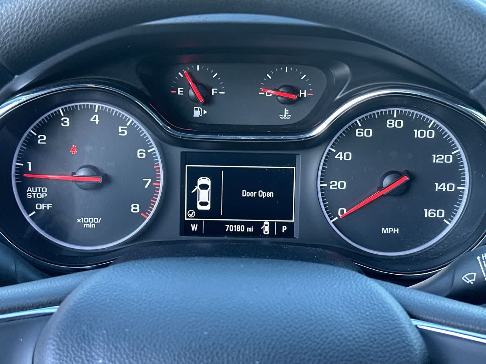 Thumbnail: 2019 Chevrolet Cruze - 22