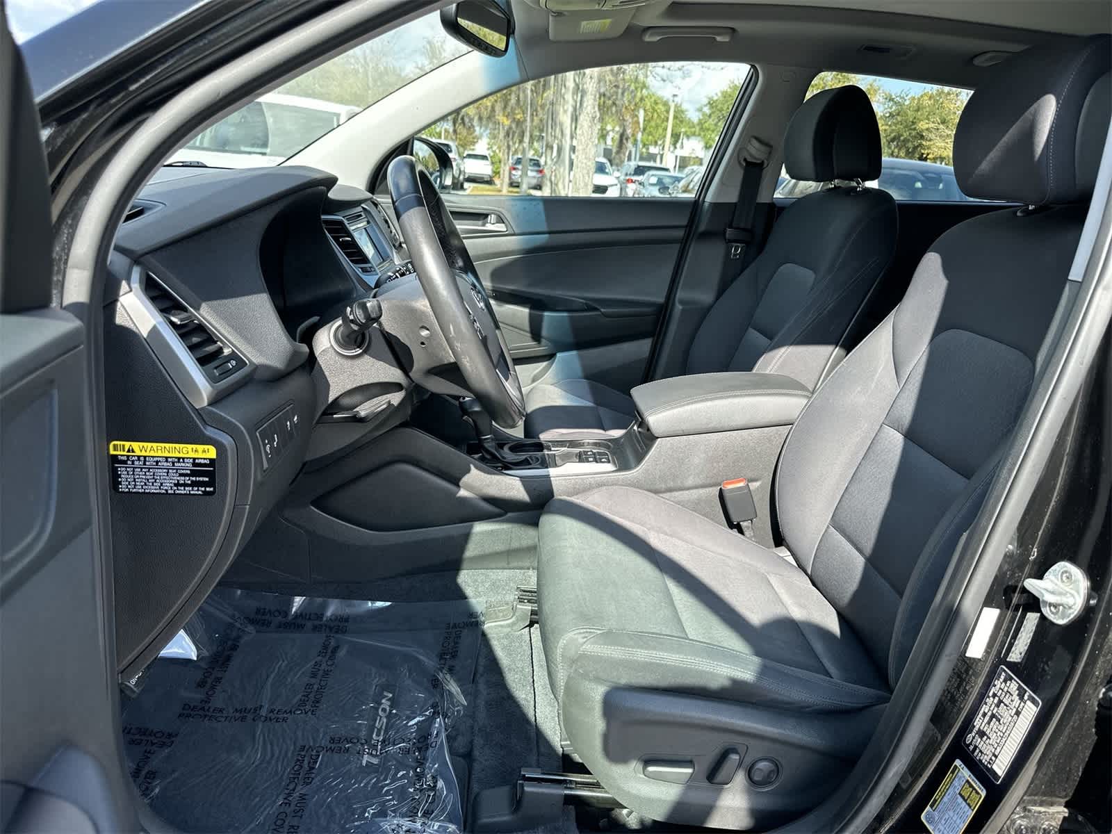 Thumbnail: 2017 Hyundai Tucson - 13